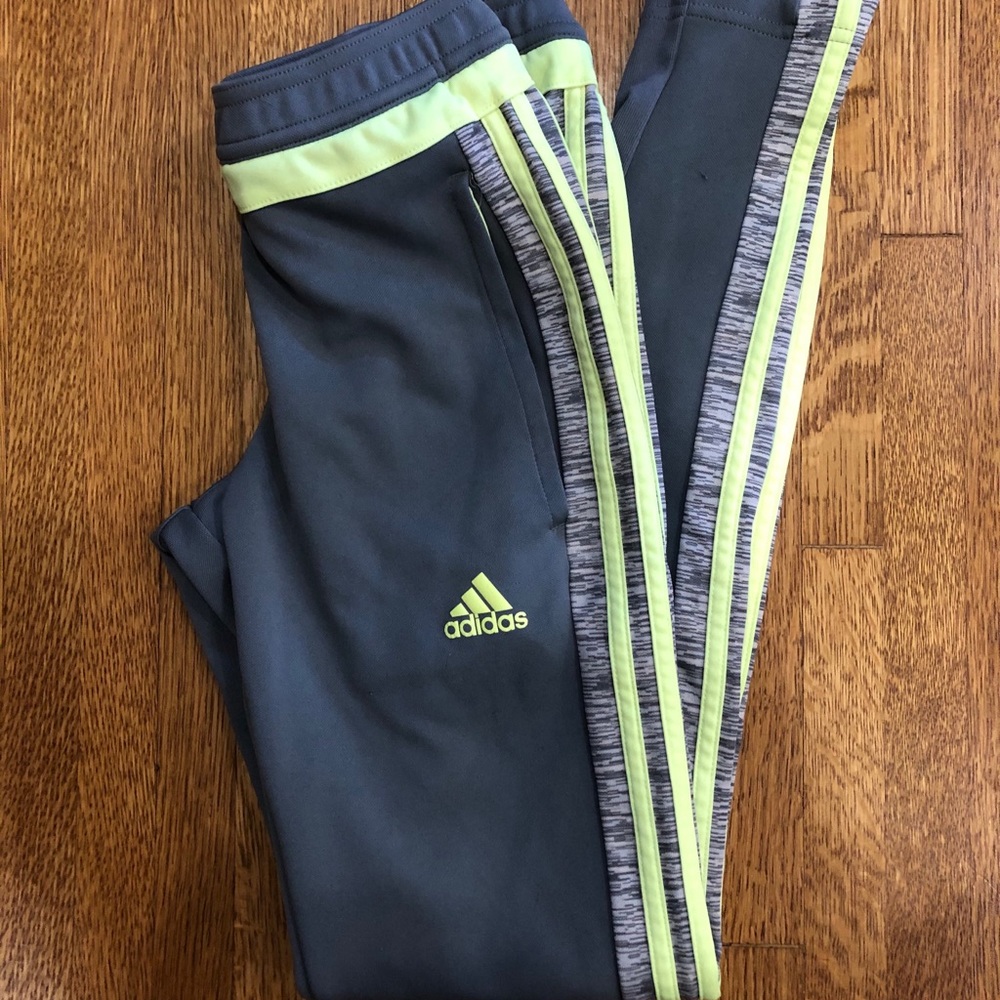 Adidas Drawstring Jogger - Picture 4 of 5